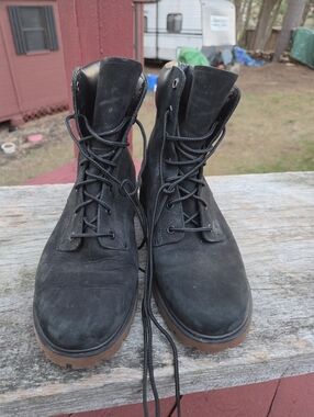 Timberland Black Suede Lace-Up Work Boots with Brown Sole